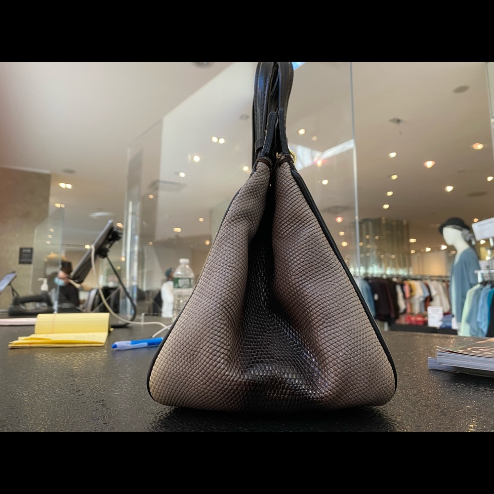 VBH hand bag - Picture 4 of 9